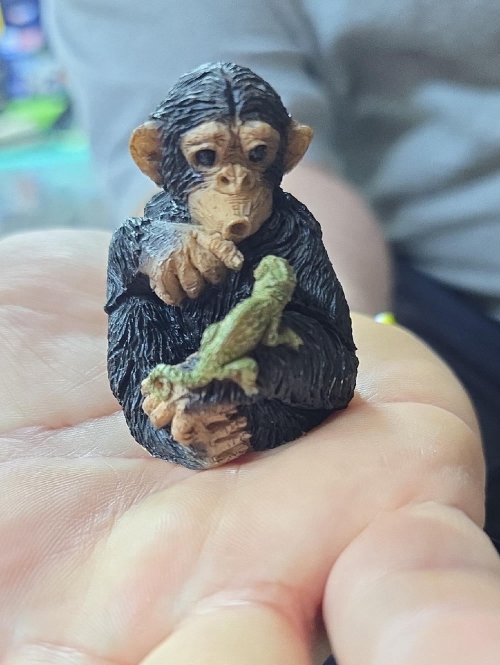 Stone Critters Littles Chimp Meets Chameleon